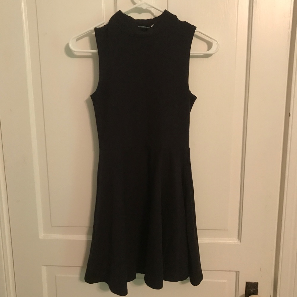 MOCK NECK DRESS